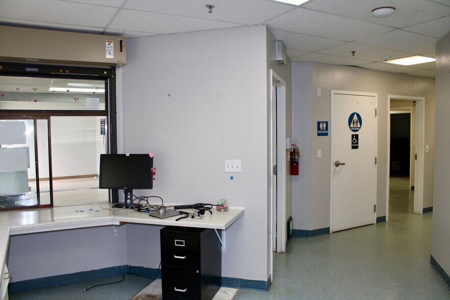 More Photos Of 135 Carmen Ln, Santa Maria Rehabilitation Center For Lease