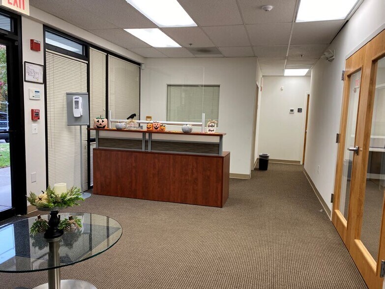 More Photos Of 1111 Benfield Blvd, Millersville Office For Lease