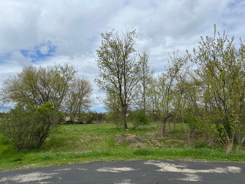 More Photos Of Ruppel Court, Dale Land For Sale