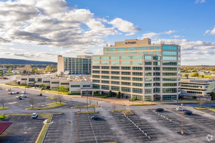 More Photos Of 7130-7140 S Lewis Ave, Tulsa Unknown For Lease