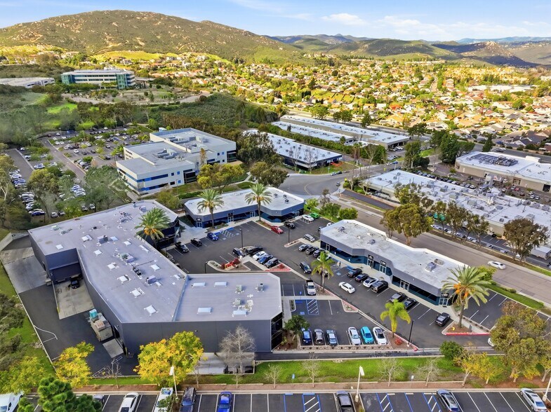 More Photos Of 11245 W Bernardo Ct, San Diego Unknown For Lease