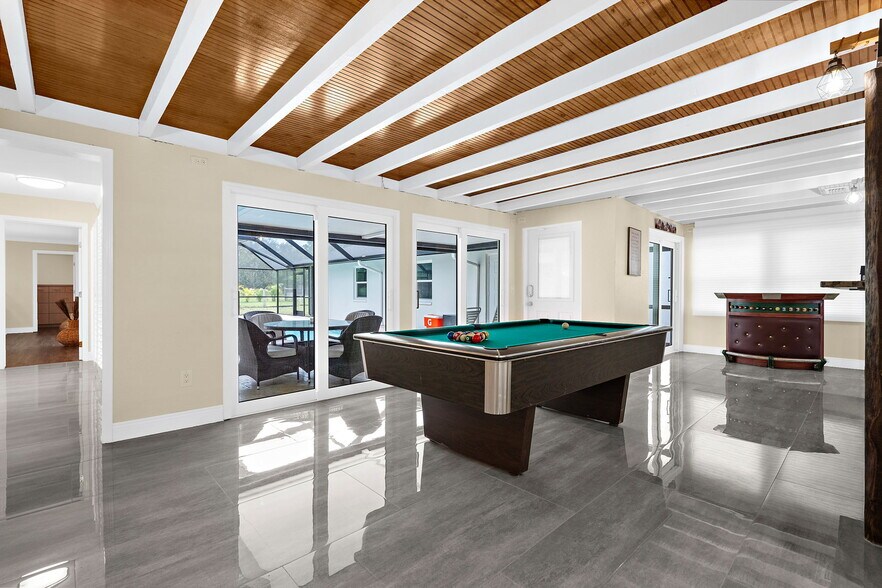 More Photos Of 22226 Sr 64, Bradenton Specialty For Sale