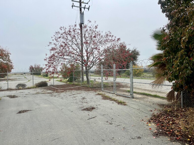 More Photos Of 9900 Cody Ave, Coalinga Specialty For Sale