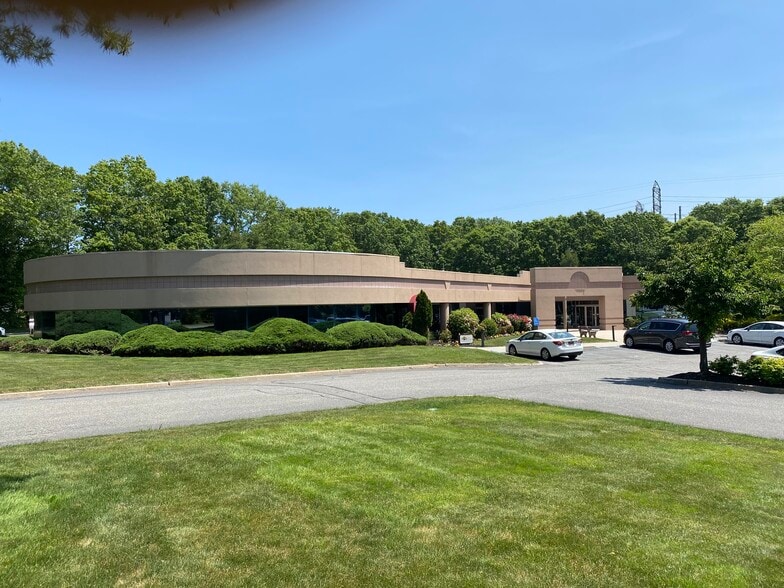 More Photos Of 8 Technology Dr, East Setauket Medical For Sale
