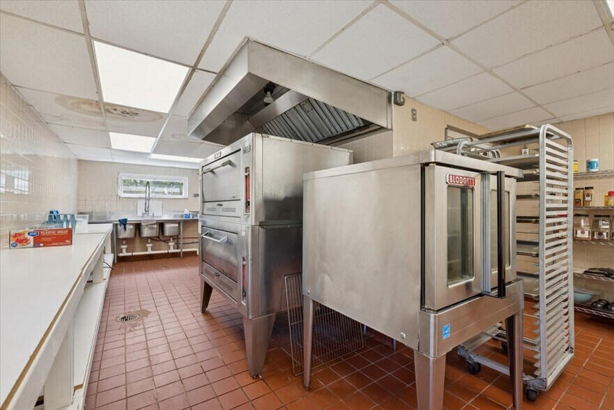 More Photos Of 3523 US Highway 22, Readington Restaurant For Sale