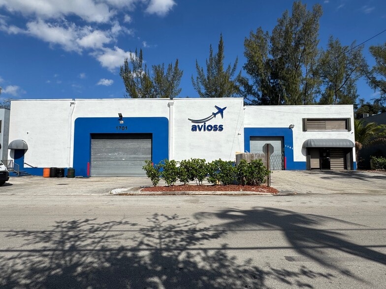 Primary Photo Of 1701 NW 93rd Ave, Doral Warehouse For Sale