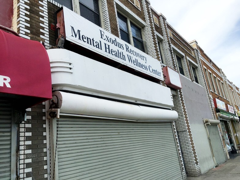 More Photos Of 8511 S Vermont Ave, Los Angeles Storefront For Lease