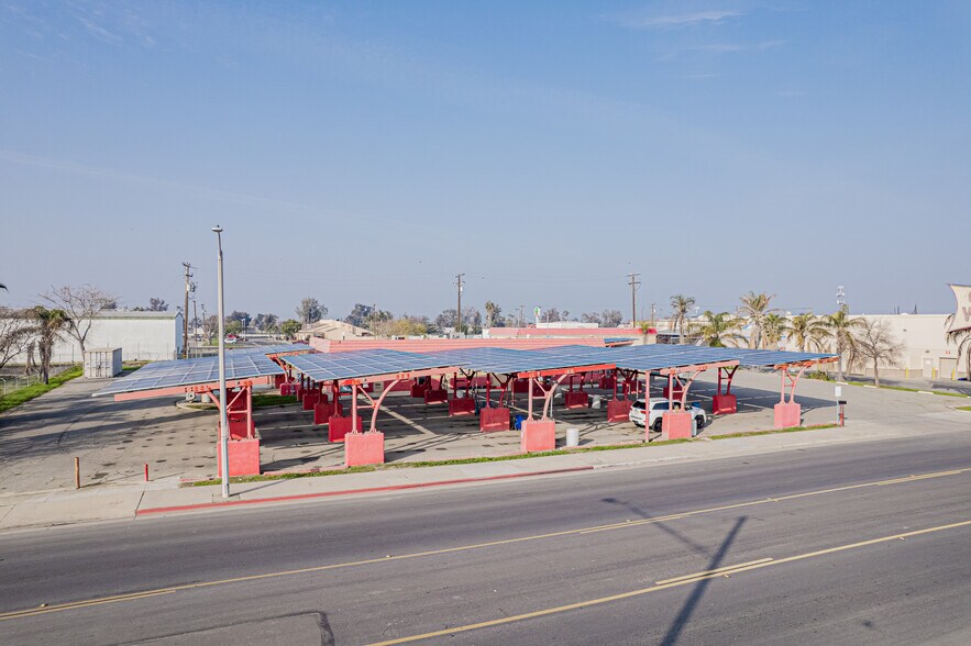 More Photos Of 1407 High St, Delano Carwash For Lease