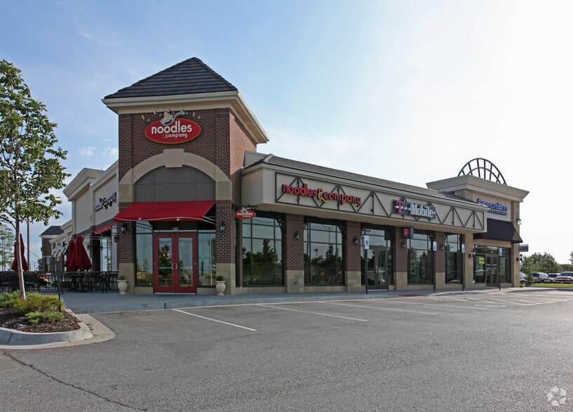 More Photos Of 651-659 NE Blue Pky, Lee's Summit Storefront For Lease
