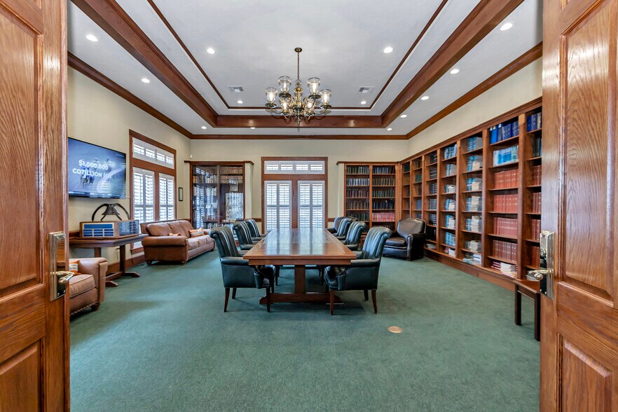 More Photos Of 801 SW 60th Ave, Ocala Office For Lease