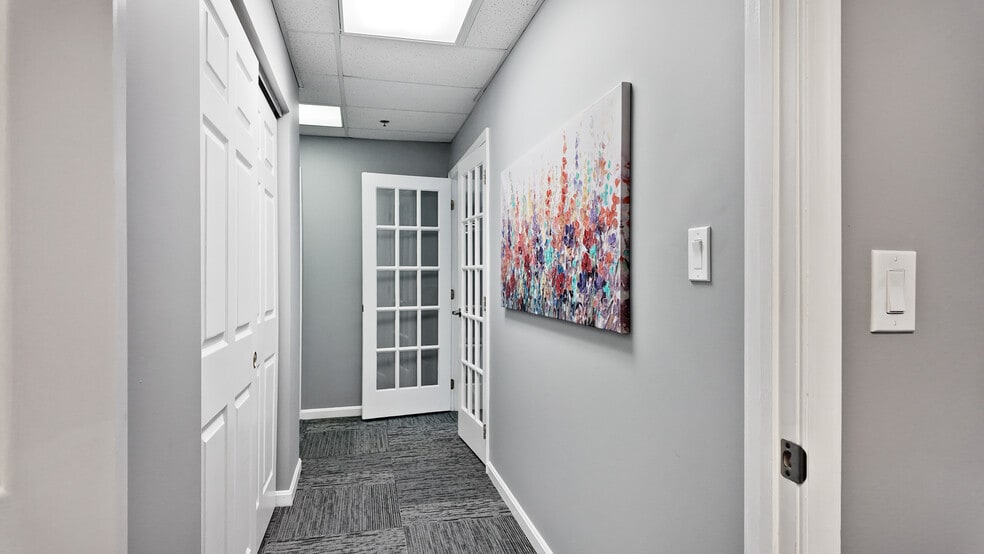 More Photos Of 5090-5096 Dorsey Hall Dr, Ellicott City Medical For Sale