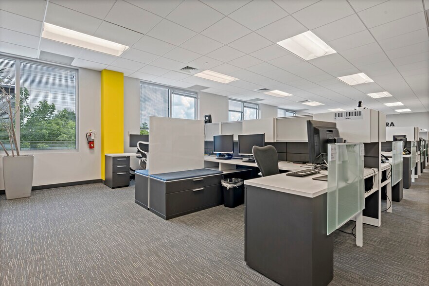 More Photos Of 3501 SW 160th Ave, Miramar Office For Sale