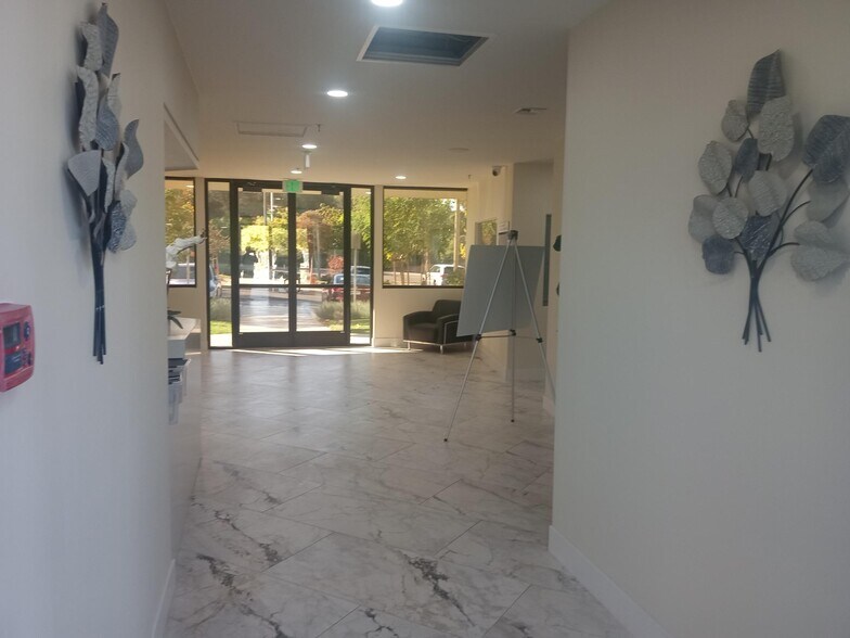 More Photos Of 5065 Deer Valley Rd, Antioch Medical For Lease