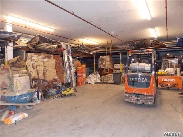 More Photos Of 13-15 37th Ave, Long Island City Warehouse For Sale