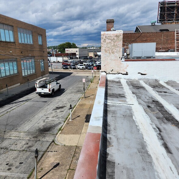 More Photos Of 7055 Terminal Sq, Upper Darby Township Medical For Sale