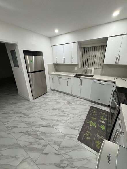 More Photos Of 2235 Polk St, Hollywood Land For Sale