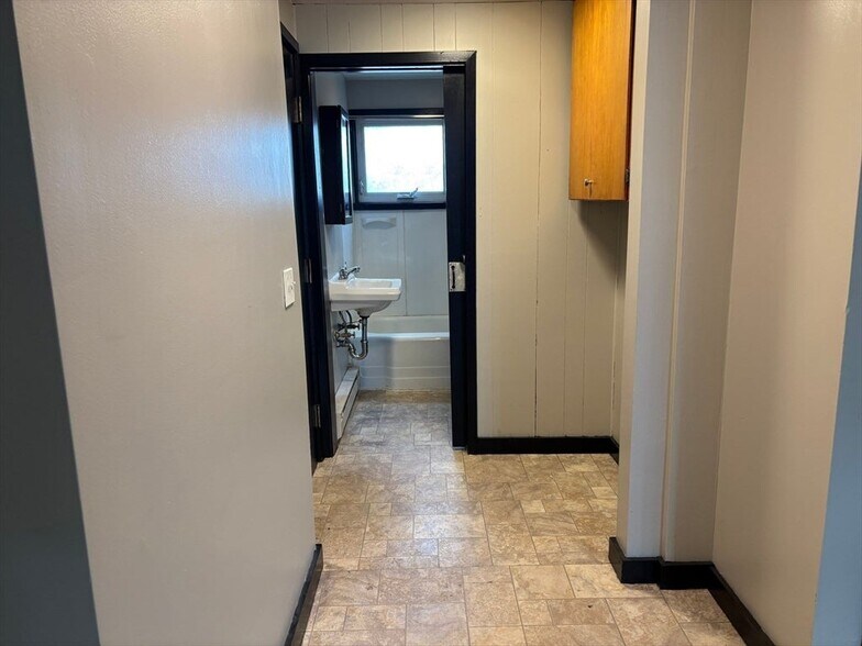 More Photos Of 1 Cheney St, Orange Apartments For Sale