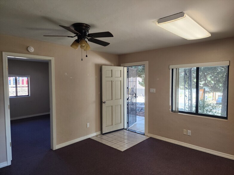 More Photos Of 154 E Merritt St, Prescott Medical For Lease