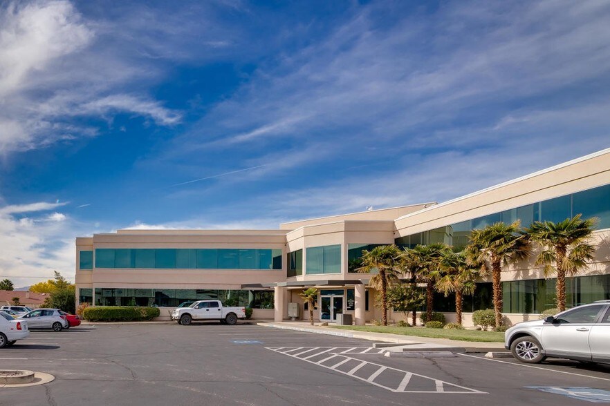 Primary Photo Of 923 S River Rd, St George Medical For Lease