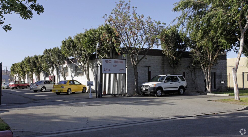More Photos Of 15251 Boyle Ave, Fontana Warehouse For Sale