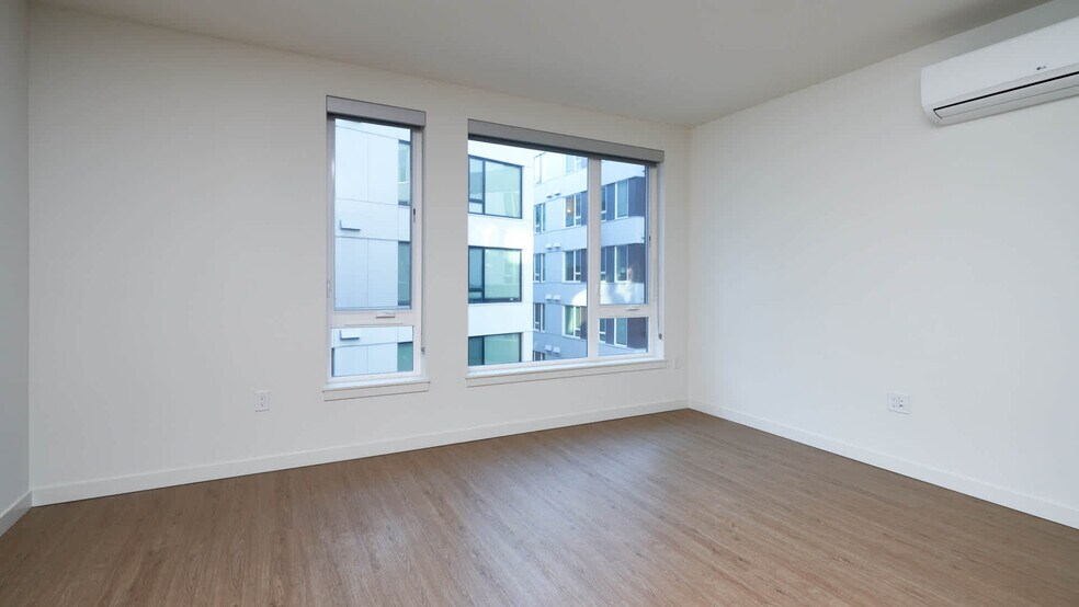 More Photos Of 221 Minor Ave N, Seattle Apartments For Lease