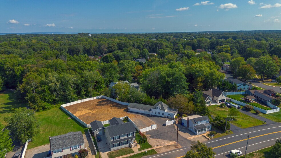 More Photos Of 40 Amboy Rd, Old Bridge Flex For Sale