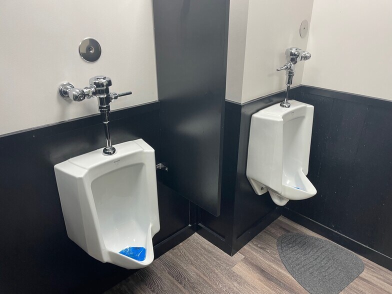 More Photos Of 313 FM 1103, Cibolo Freestanding For Lease