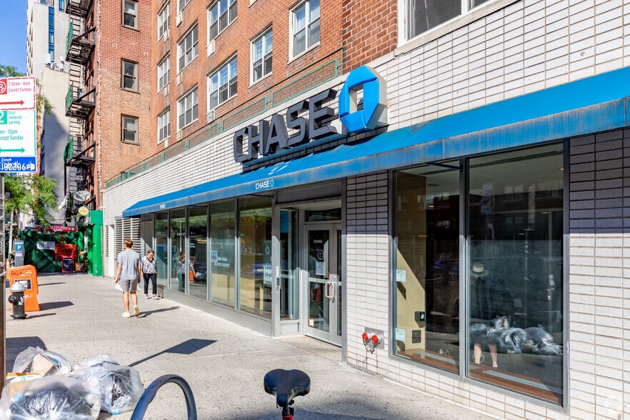 More Photos Of 233 3rd Ave, New York Apartments For Lease