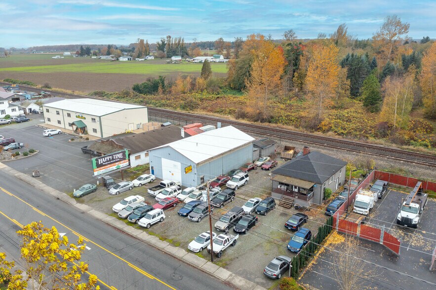 Primary Photo Of 2401 Old Highway 99 S Rd, Mount Vernon Auto Repair For Sale