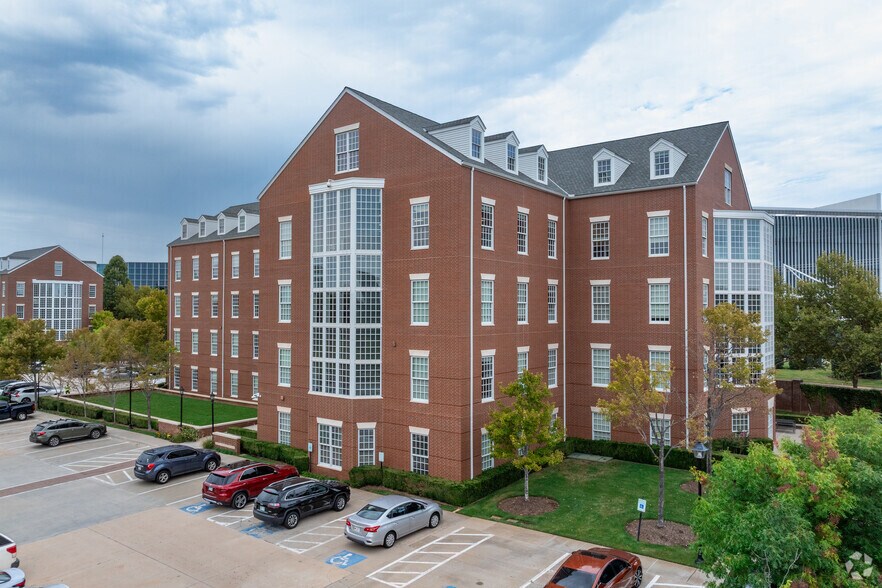 More Photos Of 6001 N Classen Blvd, Oklahoma City Office For Lease