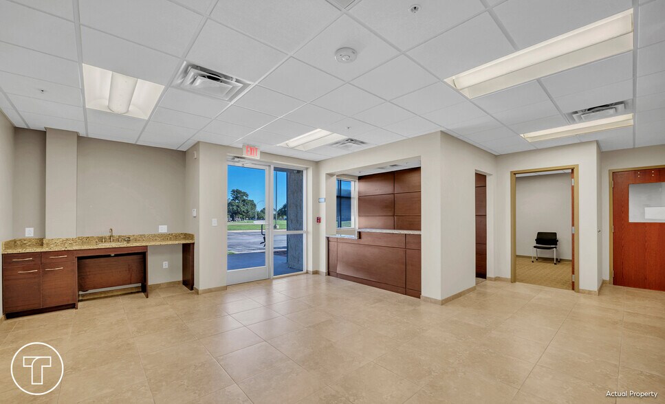 More Photos Of 900 Quest Blvd, Cedar Park Medical For Lease