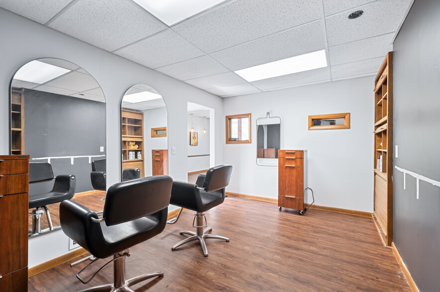 More Photos Of 5129 Liberty Ave, Pittsburgh Office Residential For Lease