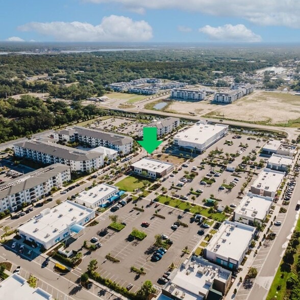 More Photos Of 6355 Initiative Blvd, Sarasota Storefront Retail Office For Lease