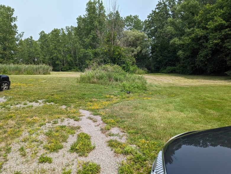 More Photos Of 1576 Ridge Rd, Webster Auto Repair For Sale