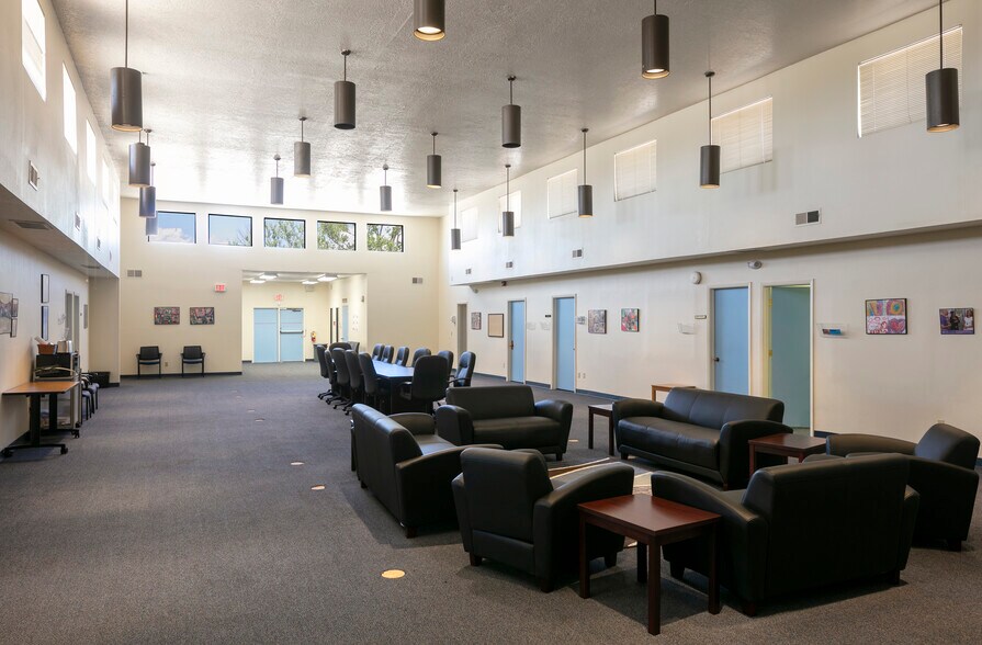 More Photos Of 1820 Randolph Rd SE, Albuquerque Office For Sale