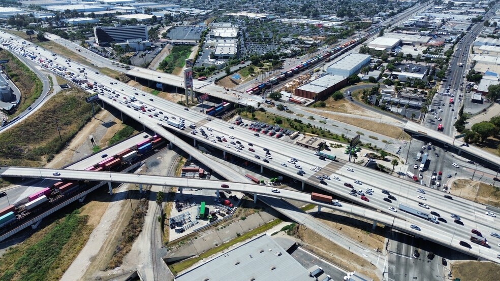 More Photos Of 2201 S Santa Fe Ave, Compton Land For Lease