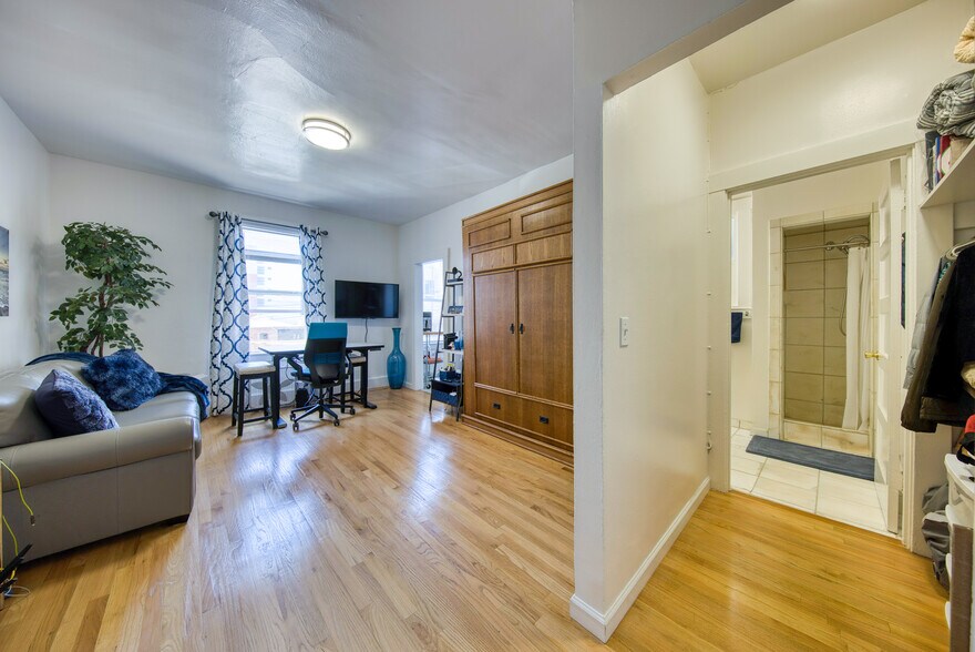 More Photos Of 574 3rd St, San Francisco Apartments For Sale