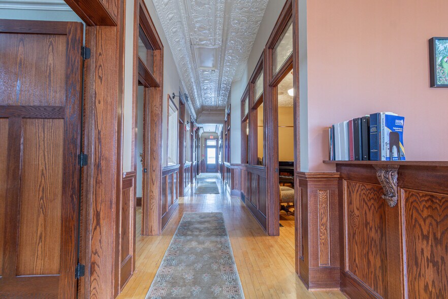 More Photos Of 114 S State St, Fall Creek Office For Lease