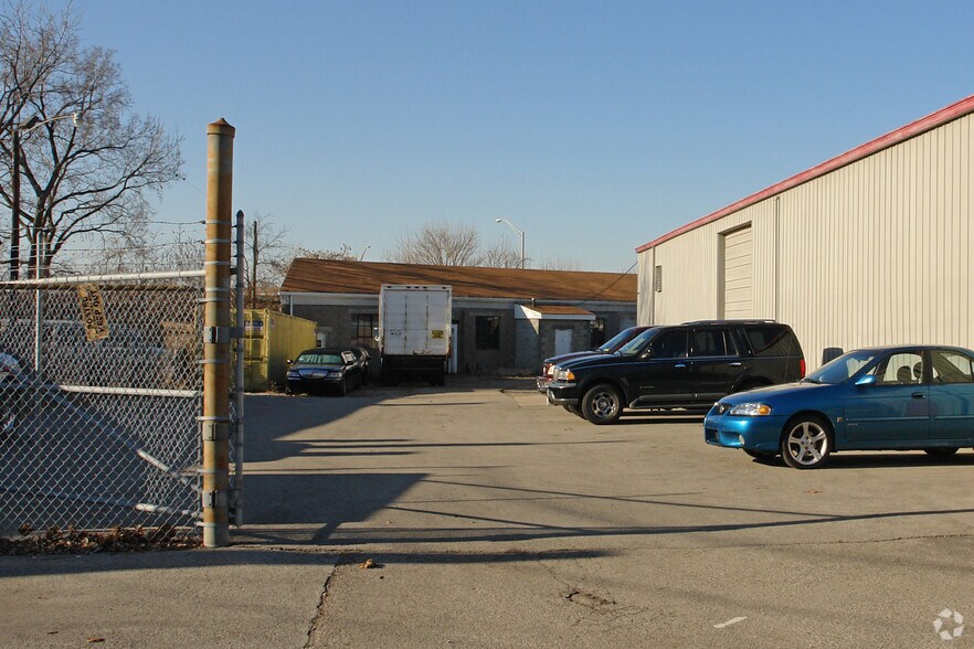 More Photos Of 3200 Preston Hwy, Louisville Warehouse For Sale