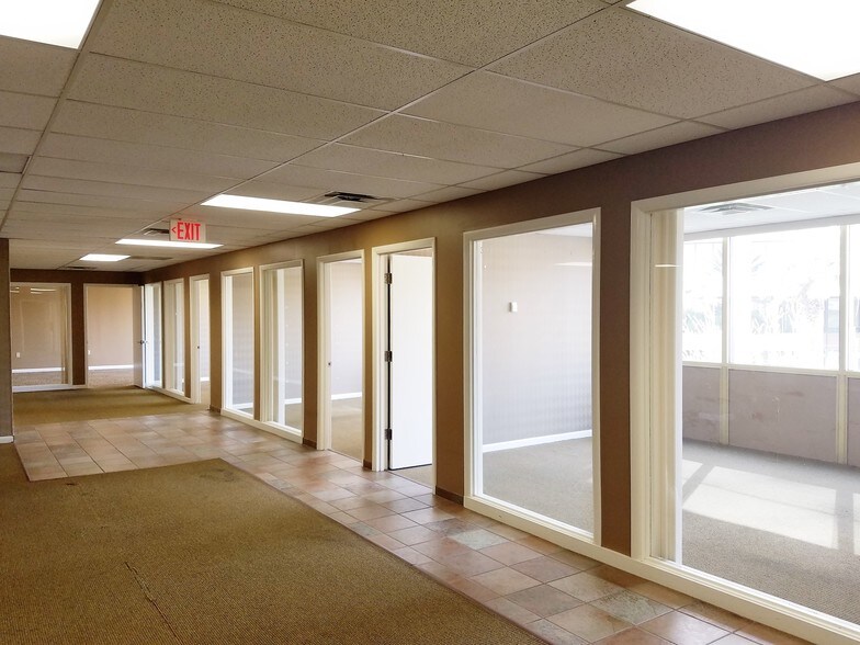 More Photos Of 55 E Thomas Rd, Phoenix Office For Sale