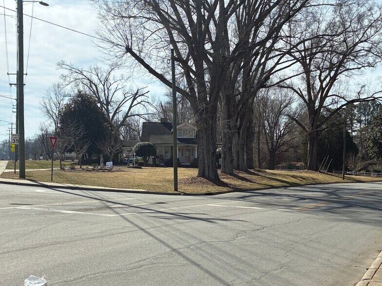 More Photos Of 1417 Davis Park Rd, Gastonia Land For Sale