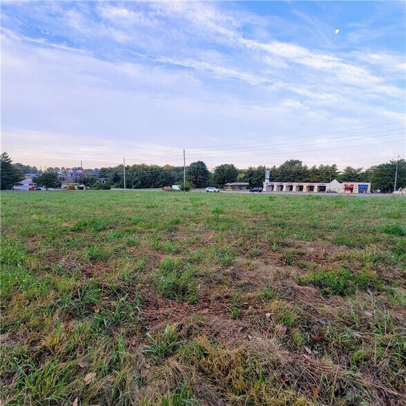 More Photos Of 2168 MO-7 Hwy, Blue Springs Land For Sale
