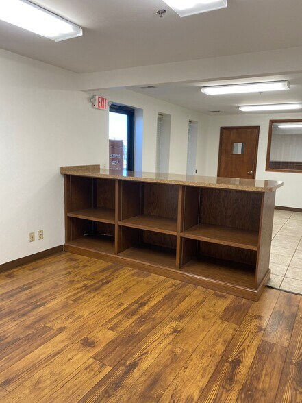 More Photos Of 3420 S Purdue St, Oklahoma City Warehouse For Lease