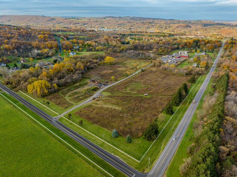 More Photos Of 6810 E Seneca Tpke, Jamesville Specialty For Sale