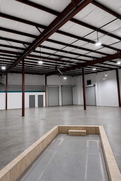 More Photos Of 1989 Trade Center Way, Naples Warehouse For Sale