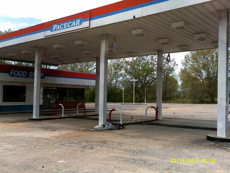 More Photos Of 7645 AL-97, Letohatchee Convenience Store For Lease