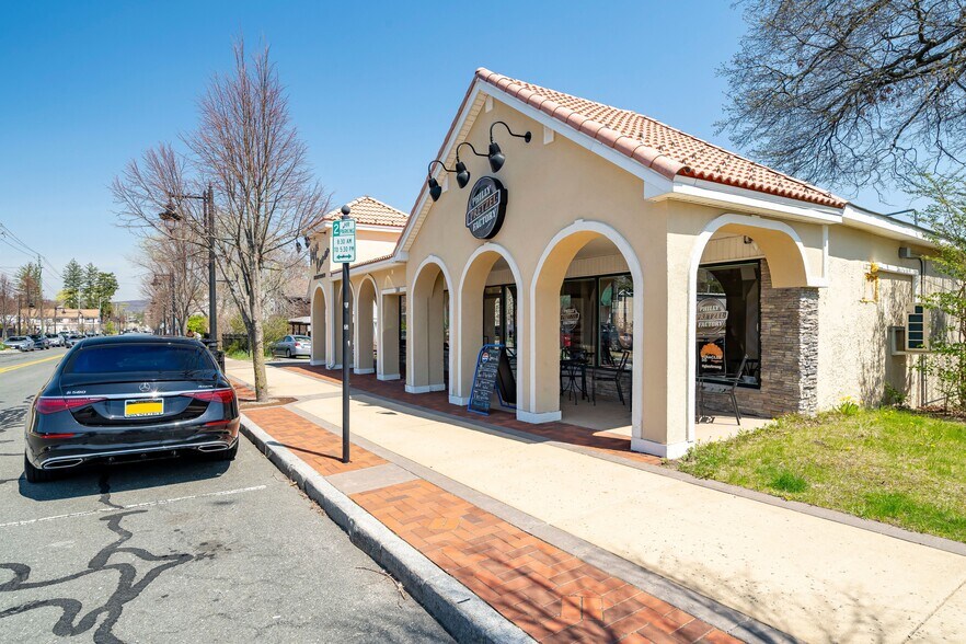 More Photos Of 100 S Main St, New City Storefront Retail Residential For Lease