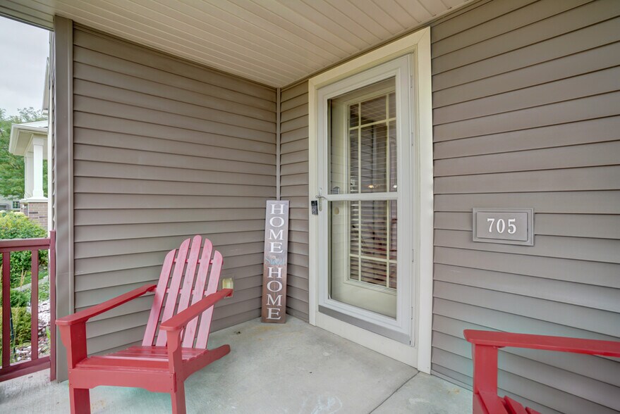 More Photos Of 705 Lone Oak Ln, Verona Assisted Living For Sale