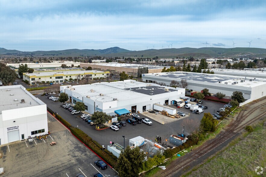 More Photos Of 6551-6589 Las Positas Rd, Livermore Warehouse For Sale
