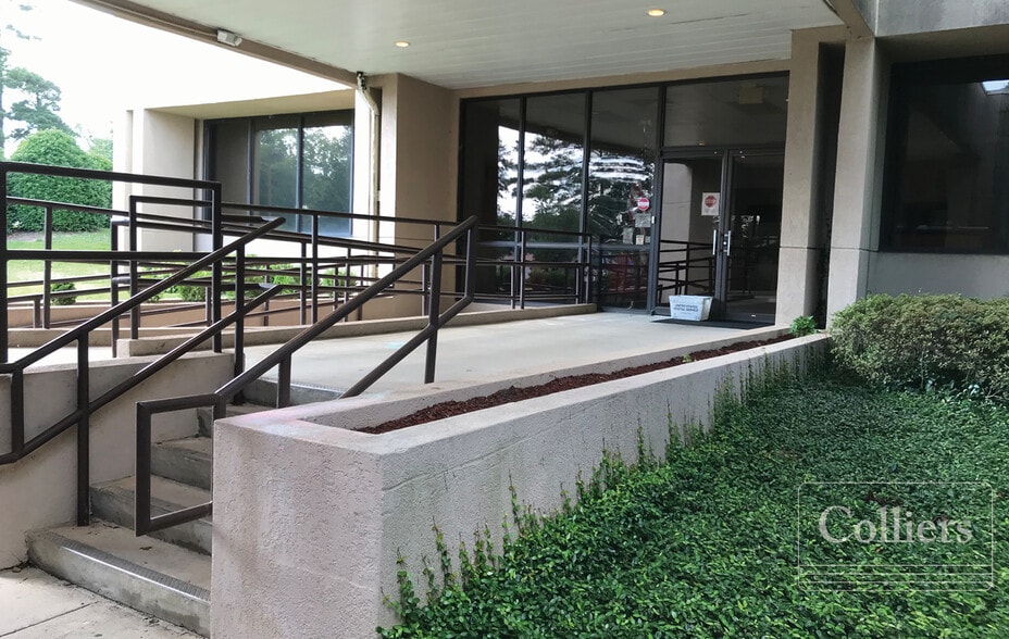 More Photos Of 3806 N Main St, Columbia Schools For Sale